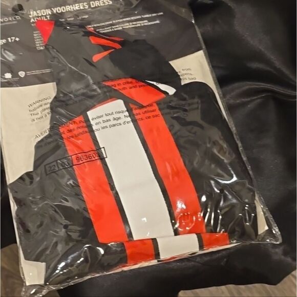 Bioworld Friday The 13th  Jason Vorhees Lace-Up Dress Costume - Picture 8 of 8